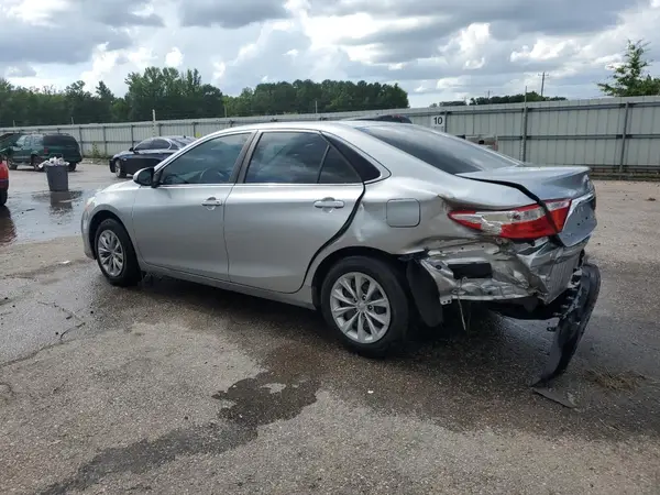 4T1BF1FK8GU253622 2016 TOYOTA CAMRY - Image 2