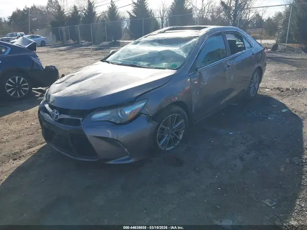 4T1BF1FK8GU254091 2016 TOYOTA CAMRY - Image 2