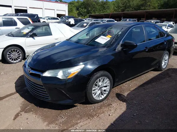4T1BF1FK8GU255886 2016 TOYOTA CAMRY - Image 2