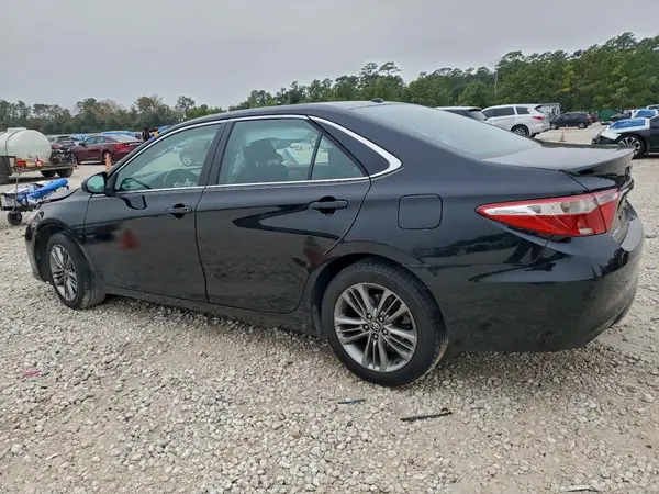 4T1BF1FK8GU257993 2016 TOYOTA CAMRY - Image 2