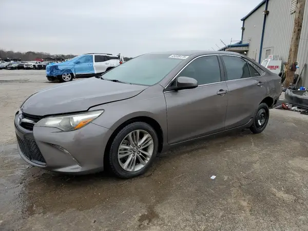 4T1BF1FK8GU258206 2016 TOYOTA CAMRY - Image 1