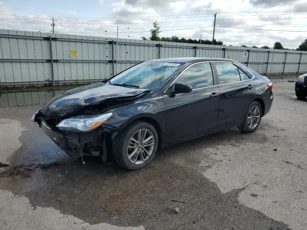 4T1BF1FK8GU261493 2016 TOYOTA CAMRY - Image 1