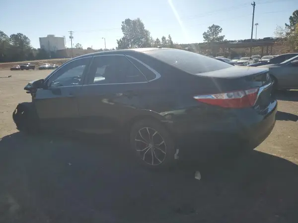 4T1BF1FK8GU262756 2016 TOYOTA CAMRY - Image 2