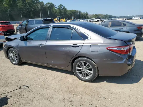 4T1BF1FK8GU503327 2016 TOYOTA CAMRY - Image 2