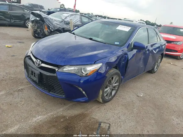 4T1BF1FK8GU507846 2016 TOYOTA CAMRY - Image 2