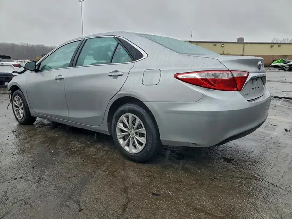 4T1BF1FK8GU512111 2016 TOYOTA CAMRY - Image 2