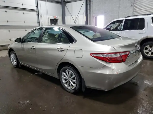 4T1BF1FK8GU512139 2016 TOYOTA CAMRY - Image 2