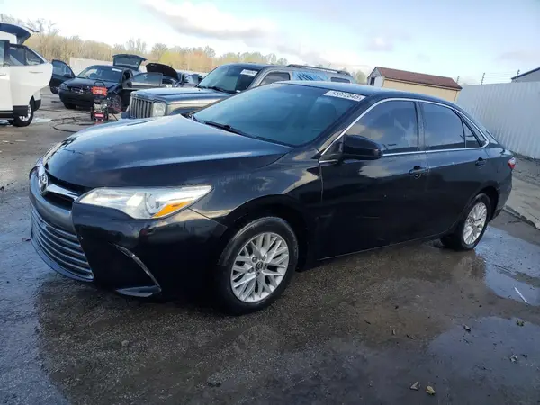 4T1BF1FK8GU512657 2016 TOYOTA CAMRY - Image 1