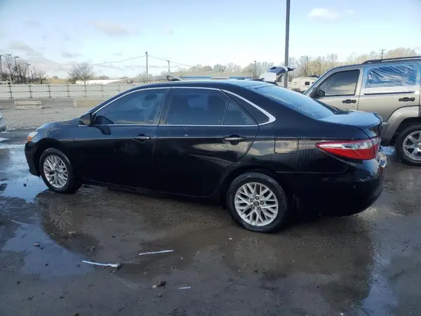 4T1BF1FK8GU512657 2016 TOYOTA CAMRY - Image 2