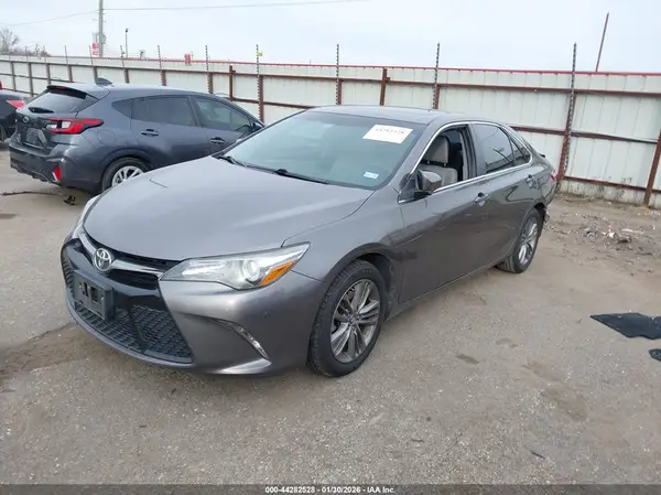 4T1BF1FK8GU516224 2016 TOYOTA CAMRY - Image 2