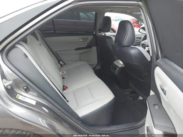 4T1BF1FK8GU516224 2016 TOYOTA CAMRY - Image 8