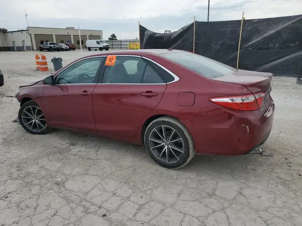 4T1BF1FK8GU518393 2016 TOYOTA CAMRY - Image 2