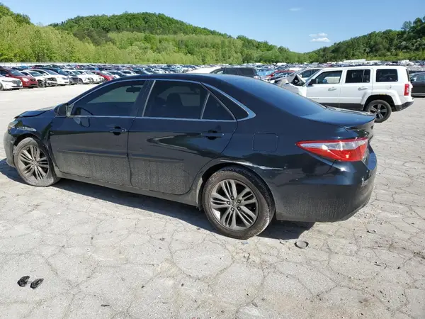 4T1BF1FK8GU519253 2016 TOYOTA CAMRY - Image 2