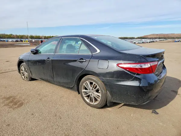 4T1BF1FK8GU521598 2016 TOYOTA CAMRY - Image 2