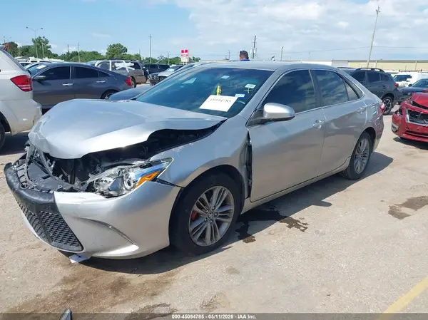 4T1BF1FK8GU522752 2016 TOYOTA CAMRY - Image 2