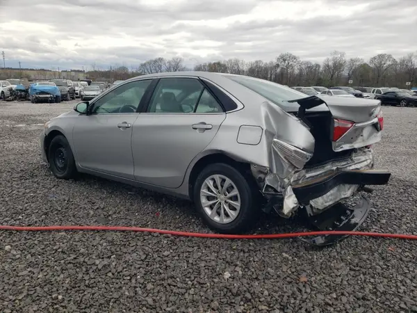 4T1BF1FK8GU529457 2016 TOYOTA CAMRY - Image 2