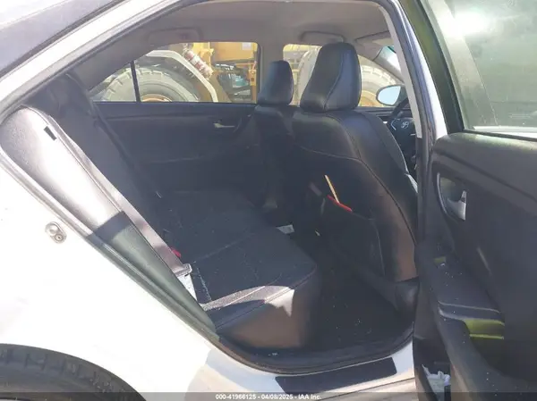 4T1BF1FK8GU533038 2016 TOYOTA CAMRY - Image 8