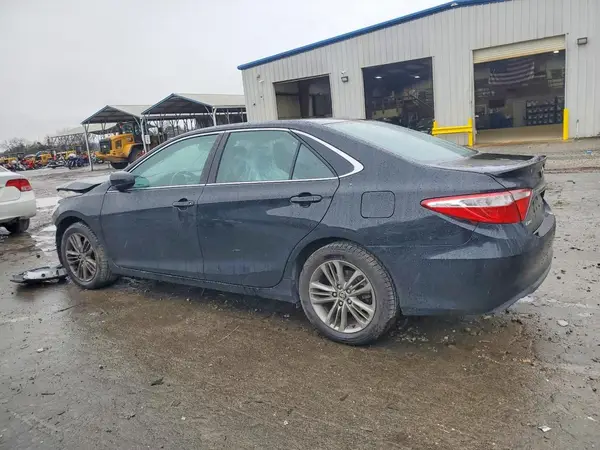 4T1BF1FK8GU535095 2016 TOYOTA CAMRY - Image 2