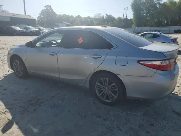 4T1BF1FK8GU541933 2016 TOYOTA CAMRY - Image 2