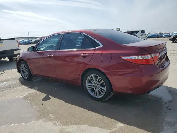 4T1BF1FK8GU543021 2016 TOYOTA CAMRY - Image 2