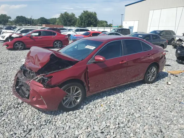 4T1BF1FK8GU557713 2016 TOYOTA CAMRY - Image 1