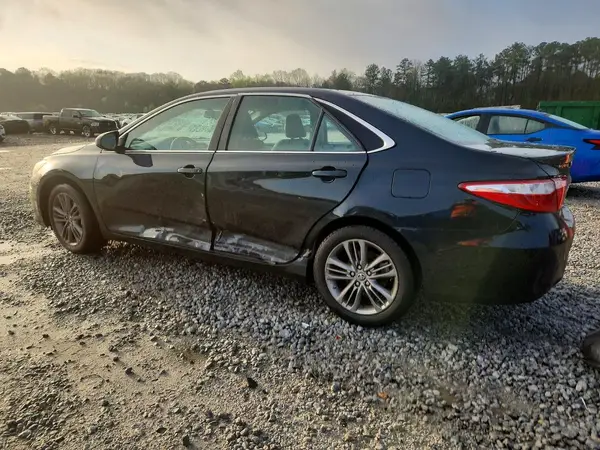 4T1BF1FK8GU562877 2016 TOYOTA CAMRY - Image 2