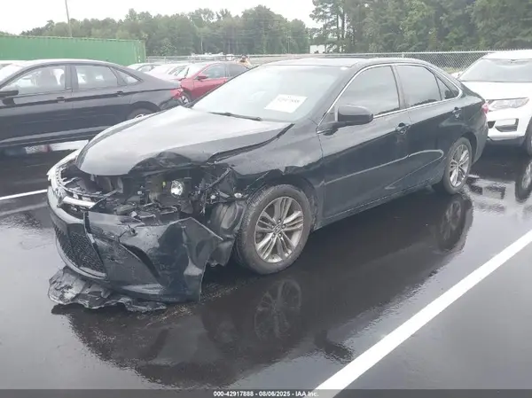 4T1BF1FK8GU564919 2016 TOYOTA CAMRY - Image 2