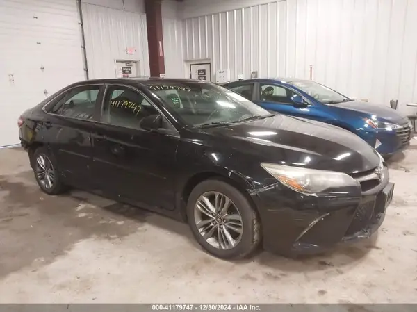 4T1BF1FK8GU565925 2016 TOYOTA CAMRY - Image 1