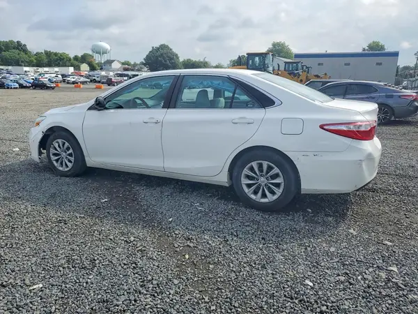 4T1BF1FK8GU566928 2016 TOYOTA CAMRY - Image 2
