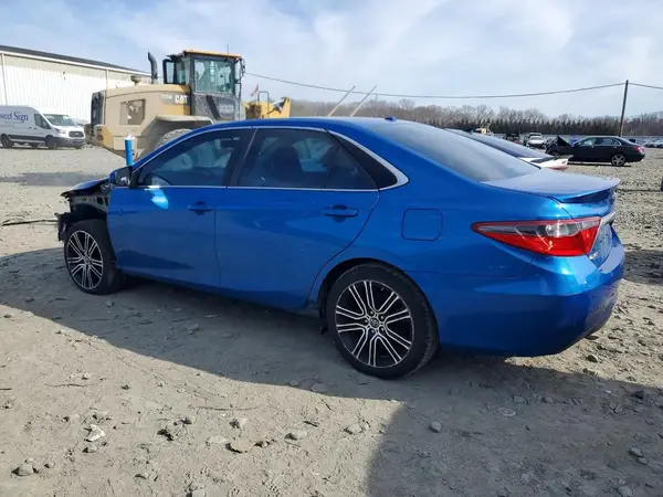 4T1BF1FK8GU570641 2016 TOYOTA CAMRY - Image 2