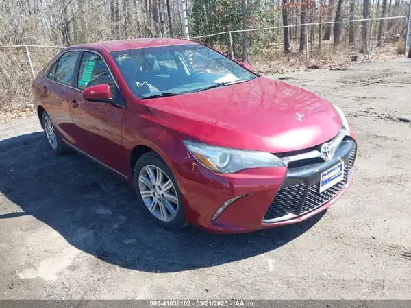 4T1BF1FK8GU572888 2016 TOYOTA CAMRY - Image 1