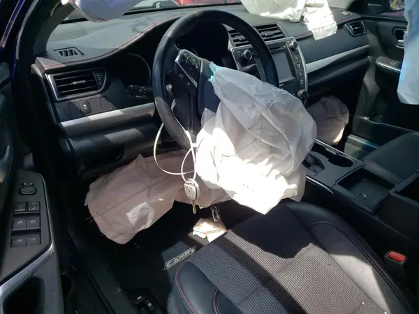 4T1BF1FK8GU576956 2016 TOYOTA CAMRY - Image 8