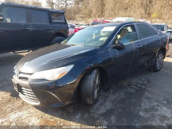 4T1BF1FK8GU577220 2016 TOYOTA CAMRY - Image 2