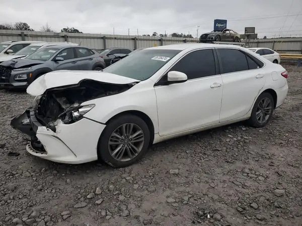 4T1BF1FK8GU577492 2016 TOYOTA CAMRY - Image 1