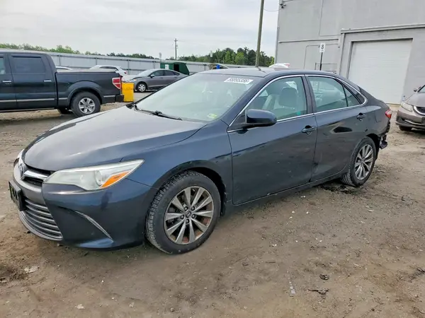4T1BF1FK8GU577735 2016 TOYOTA CAMRY - Image 1