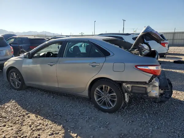 4T1BF1FK8GU580859 2016 TOYOTA CAMRY - Image 2