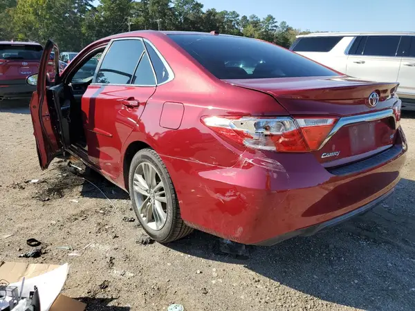 4T1BF1FK8GU590856 2016 TOYOTA CAMRY - Image 2