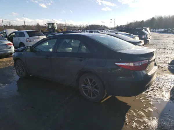 4T1BF1FK8GU591442 2016 TOYOTA CAMRY - Image 2
