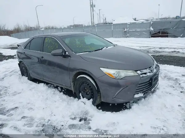 4T1BF1FK8GU593014 2016 TOYOTA CAMRY - Image 1