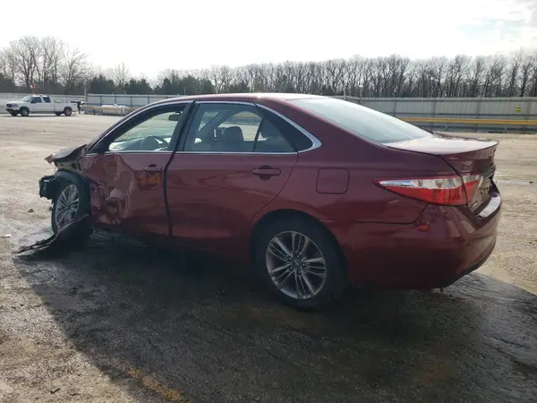 4T1BF1FK8GU598665 2016 TOYOTA CAMRY - Image 2
