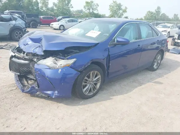 4T1BF1FK8GU600513 2016 TOYOTA CAMRY - Image 2