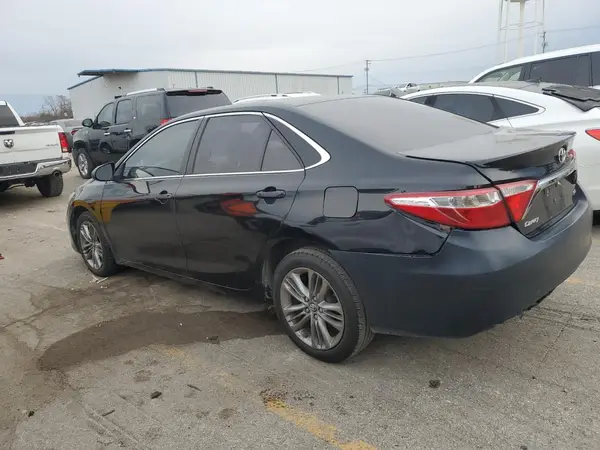 4T1BF1FK8GU604089 2016 TOYOTA CAMRY - Image 2