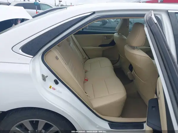 4T1BF1FK8GU606330 2016 TOYOTA CAMRY - Image 8
