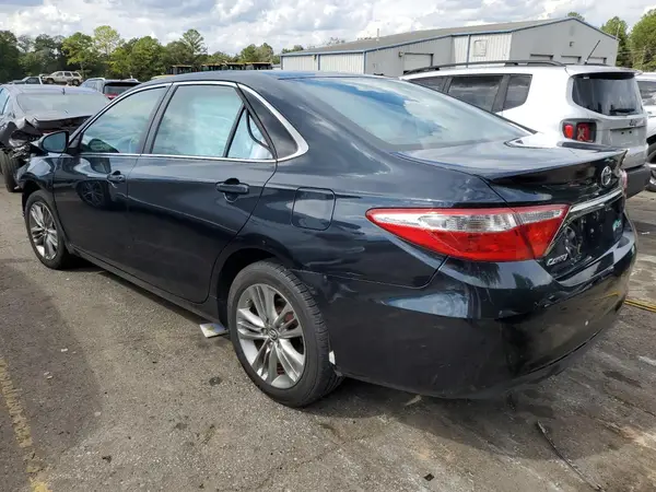 4T1BF1FK8GU610667 2016 TOYOTA CAMRY - Image 2