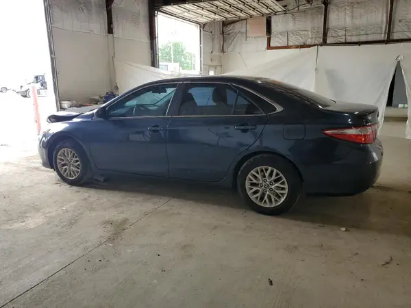 4T1BF1FK8GU611267 2016 TOYOTA CAMRY - Image 2