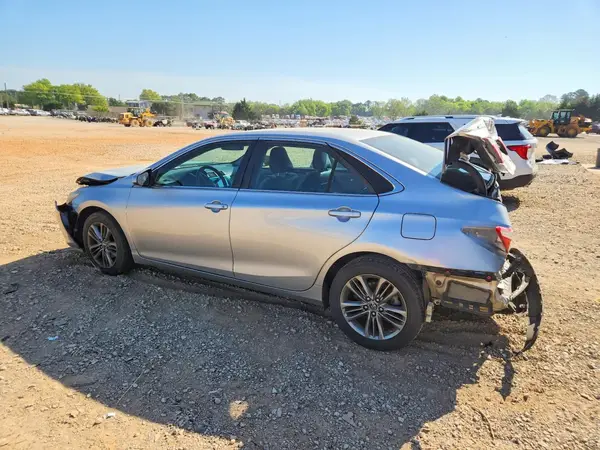 4T1BF1FK8GU999200 2016 TOYOTA CAMRY - Image 2