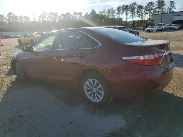 4T1BF1FK8GU999570 2016 TOYOTA CAMRY - Image 2