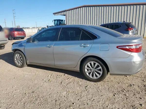 4T1BF1FK8HU269207 2017 TOYOTA CAMRY - Image 2