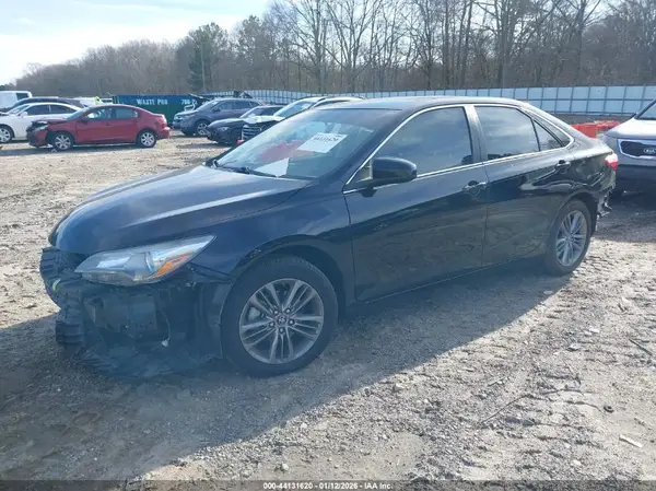 4T1BF1FK8HU273953 2017 TOYOTA CAMRY - Image 2