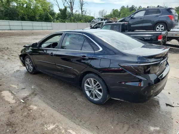 4T1BF1FK8HU277386 2017 TOYOTA CAMRY - Image 2